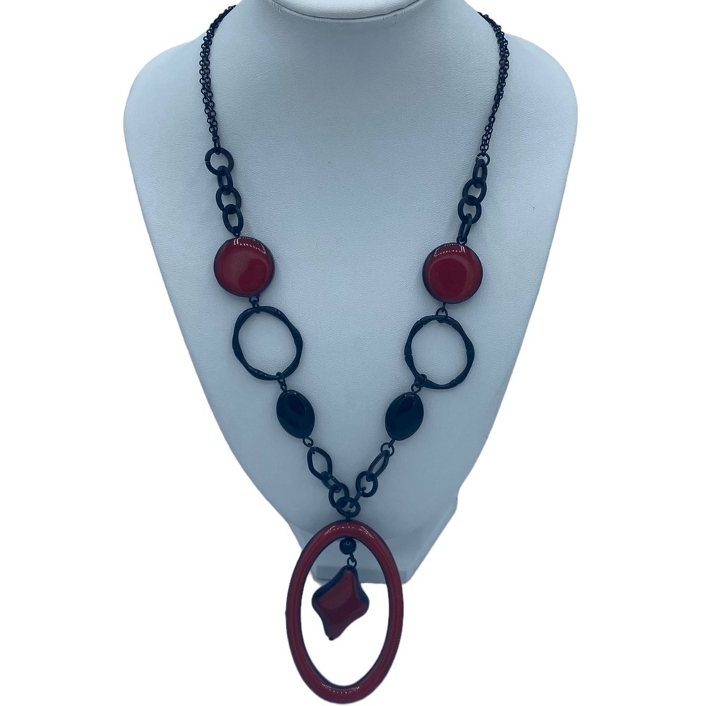 ✨Black & red statement necklace plastic acrylic w chain necklace large pendant